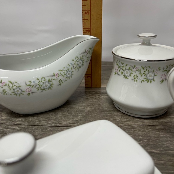 Vintage Sterling China SPRINGTIME 4 Piece Set. Creamer, Butter, Sugar, Gravy EUC - Picture 10 of 16
